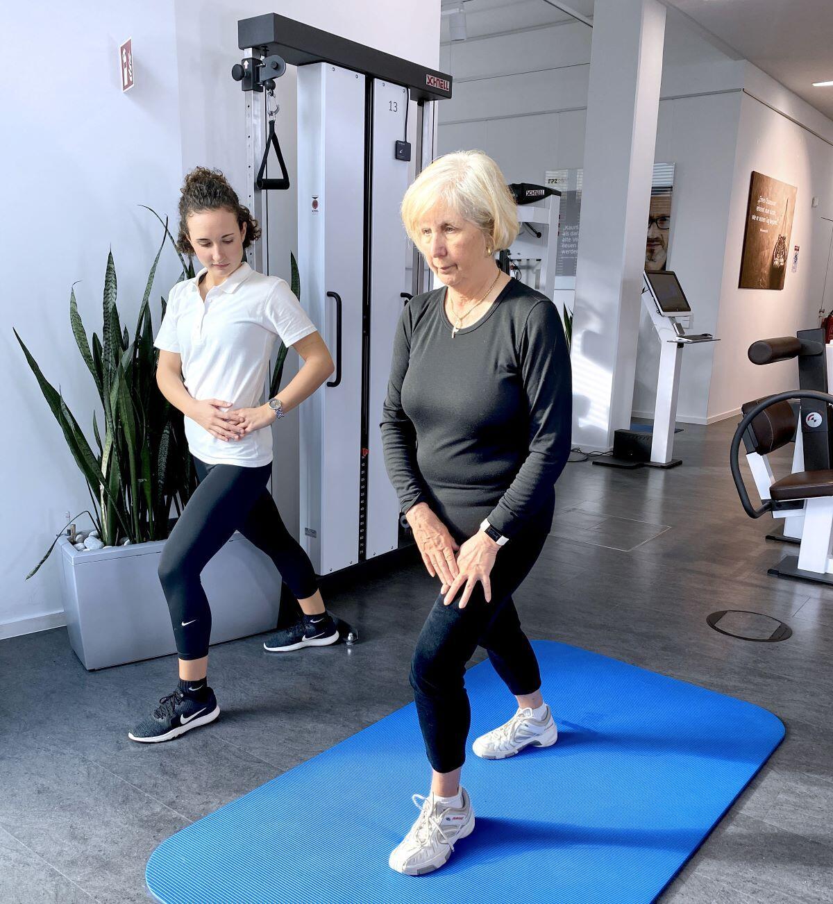 FPZ Hüfte Knie Therapie Aufwärmen